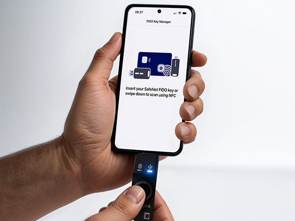 Smartphone in hand USB-C Smartphone in hand USB-C